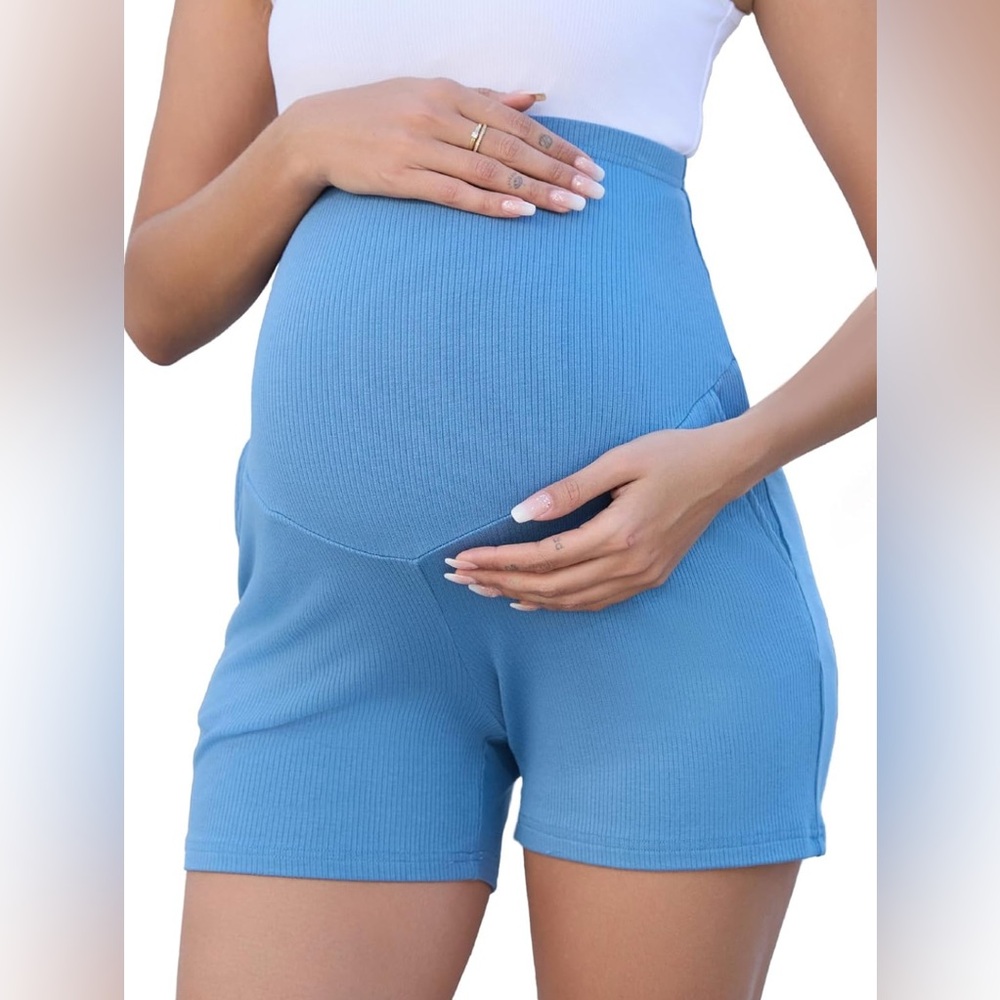 Blue ribbed maternity shorts